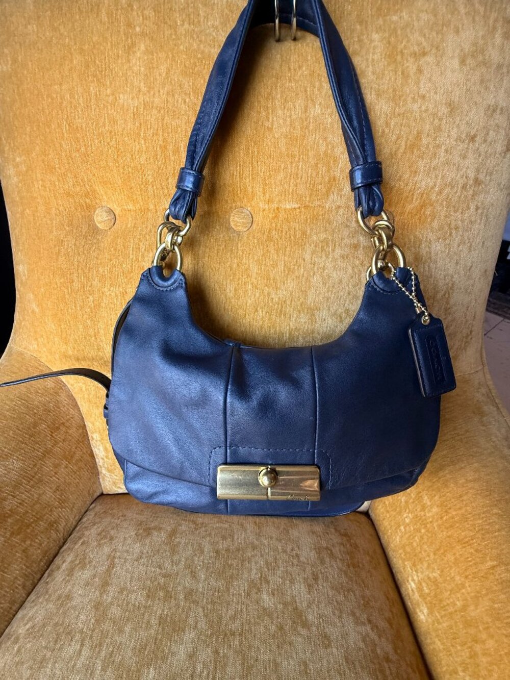 COACH KRISTIN HIPPIE Blue Shoulder & Crossbody Smooth Soft Leather Bag - Picture 2 of 13